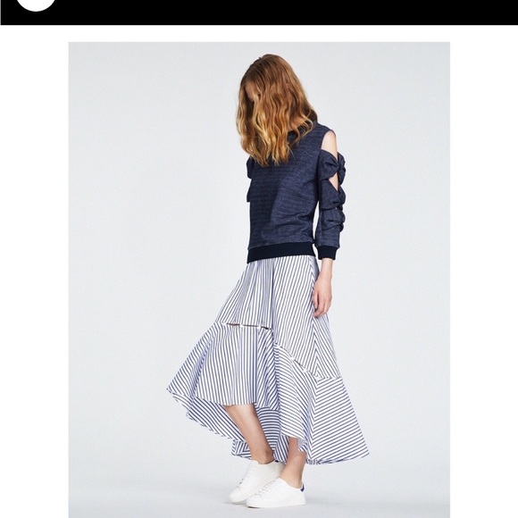 Tabitha long stripped skirt - Picture 3 of 3